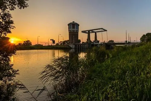 Private With Garden, Close To Amsterdam * Assendelft