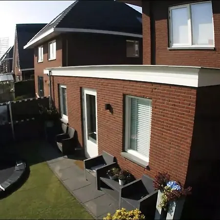 Апартаменты Private With Garden, Close To Amsterdam