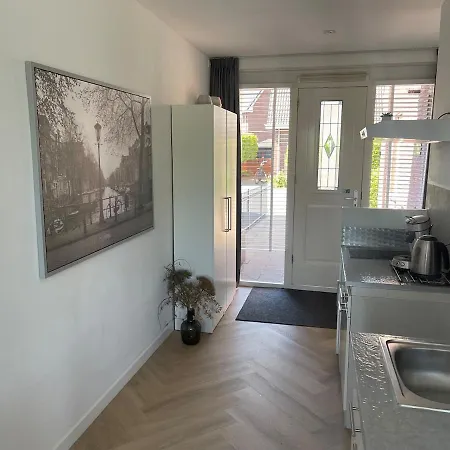 Appartement Private With Garden, Close To Amsterdam